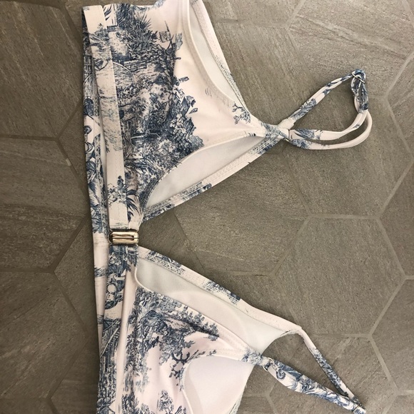!!Brand new Floral print swim suit!! - Picture 3 of 3